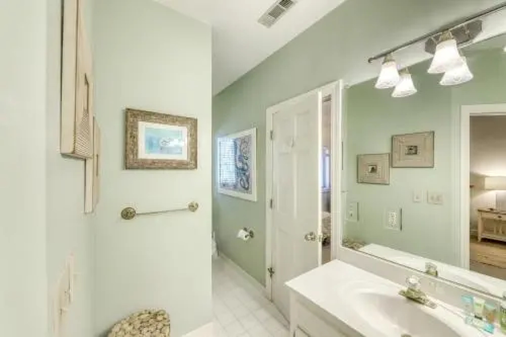 207 Belted Kingfisher