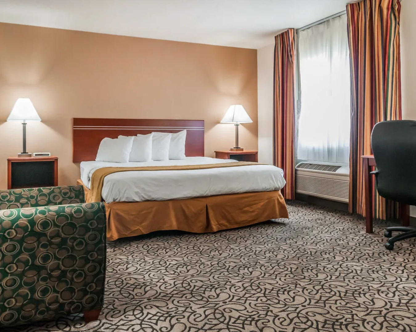 Quality Inn & Suites