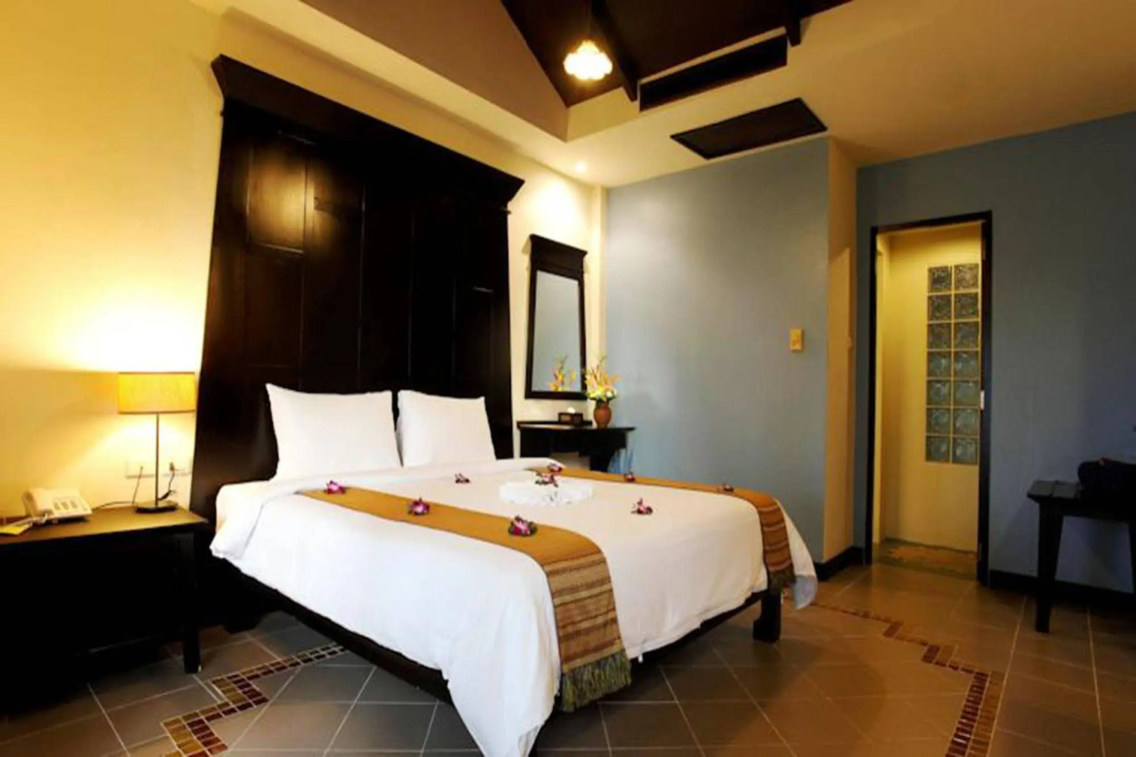 Patong Cottage Resort