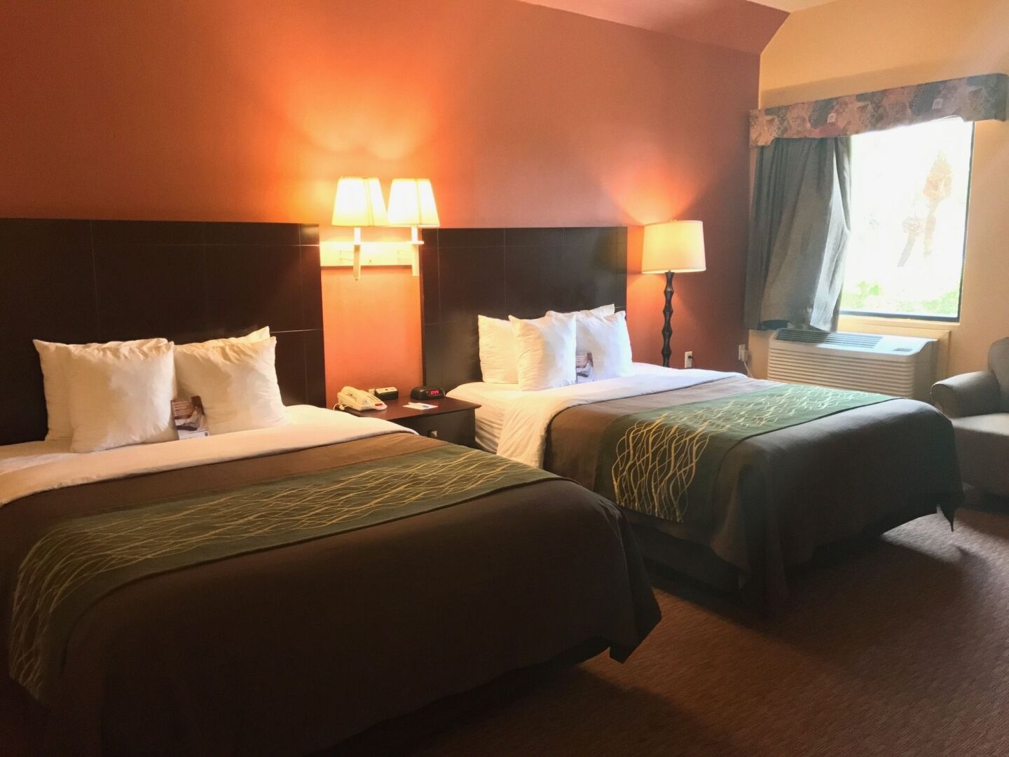 Shary Inn and Suites