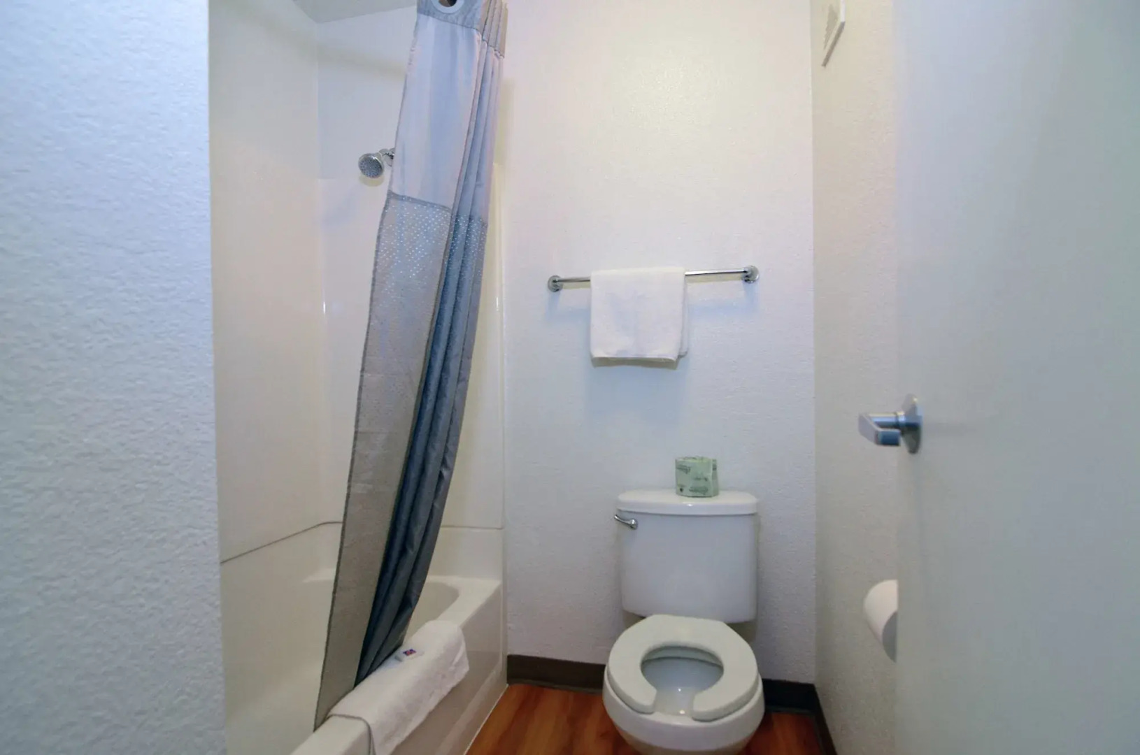 Motel 6 Palm Desert, CA - Palm Springs Area