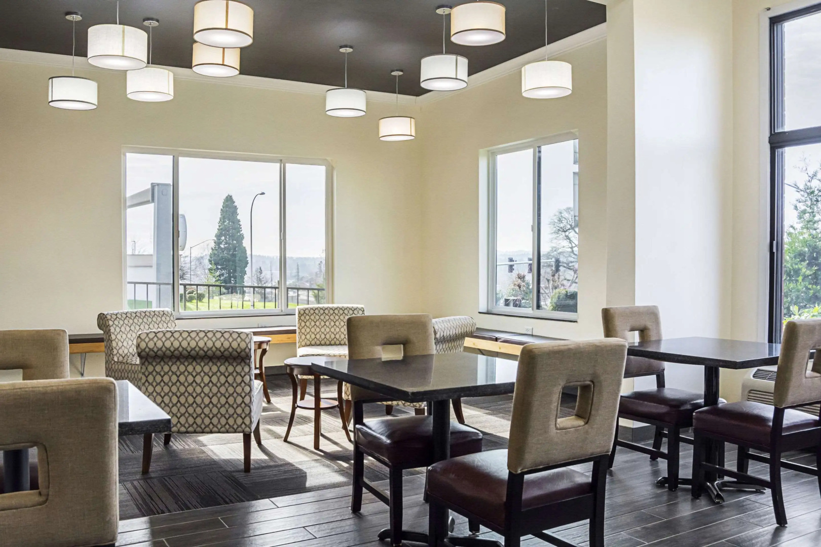 Quality Inn & Suites Clackamas – Portland