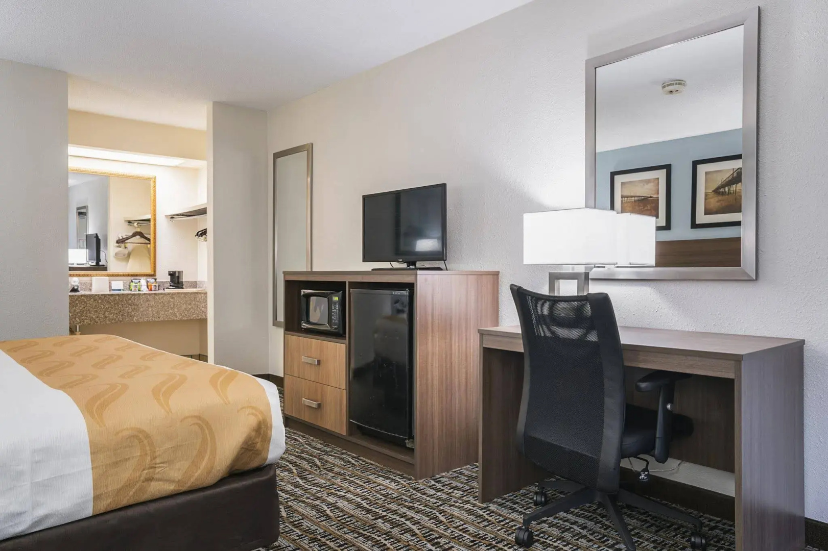 Quality Hotel Morehead City