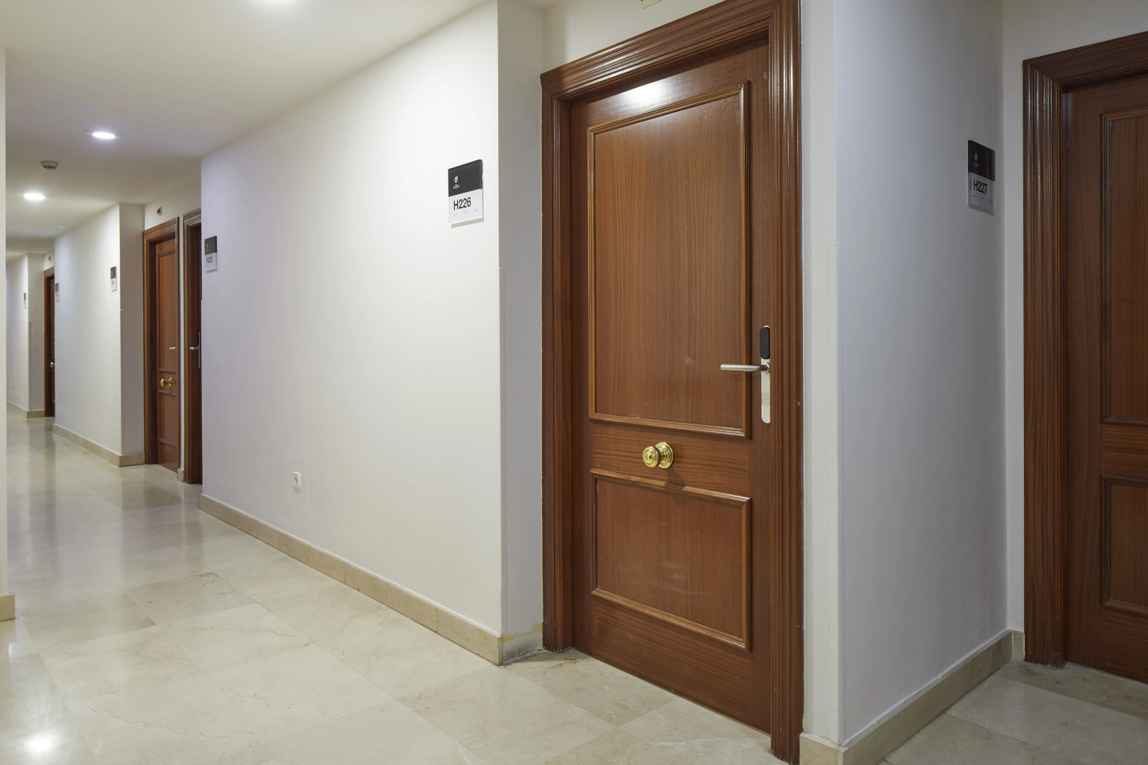 Iraipe Logroño Hotel