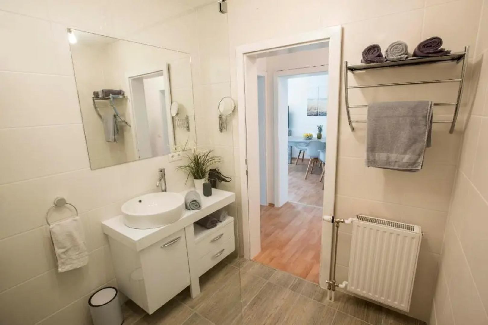 Lake View Apartments