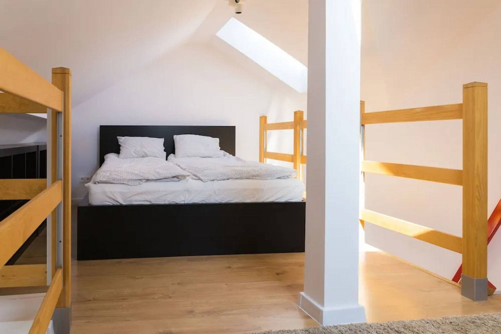 TimeGoesSlow Cozy Attic City Center