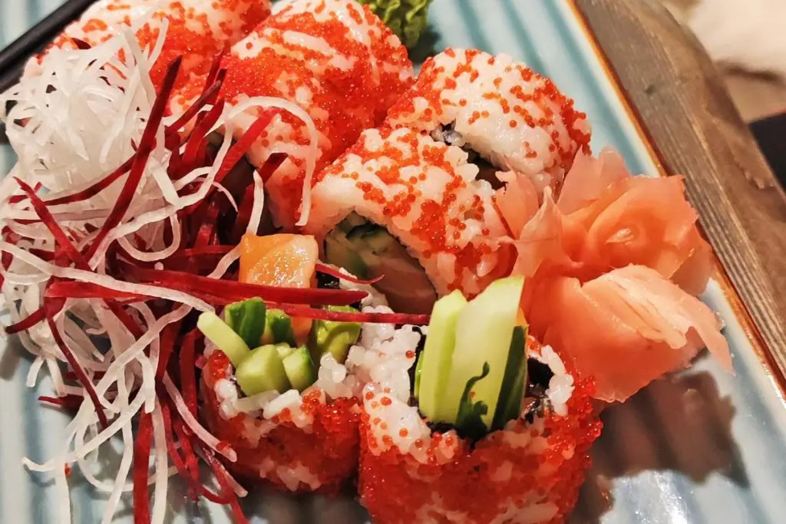 Enjoy Harrachov - Atraktivní klidný klimatizovaný apartmán 20 v centru Harrachova, parkováním s wallboxem EV, Wifi, herní konzolí, Ipad, Netflix, výhledem do zahrady a na romantický kostelík