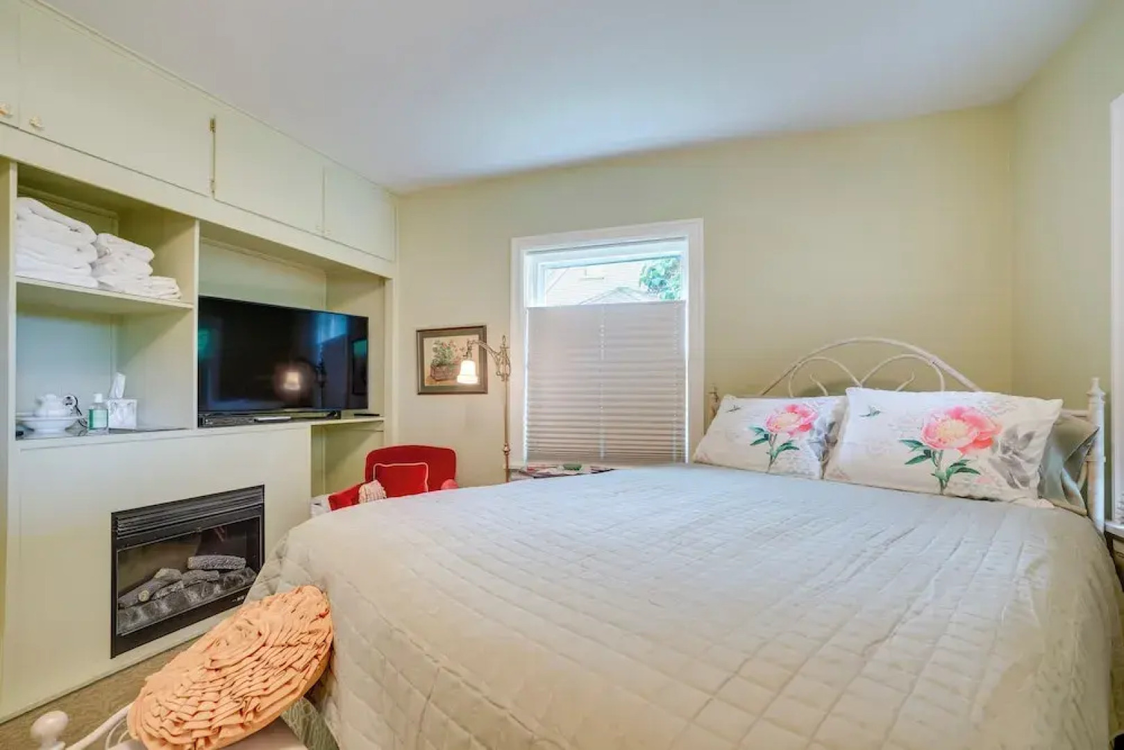 Wine Country Home With Yard; Walk to Downtown!