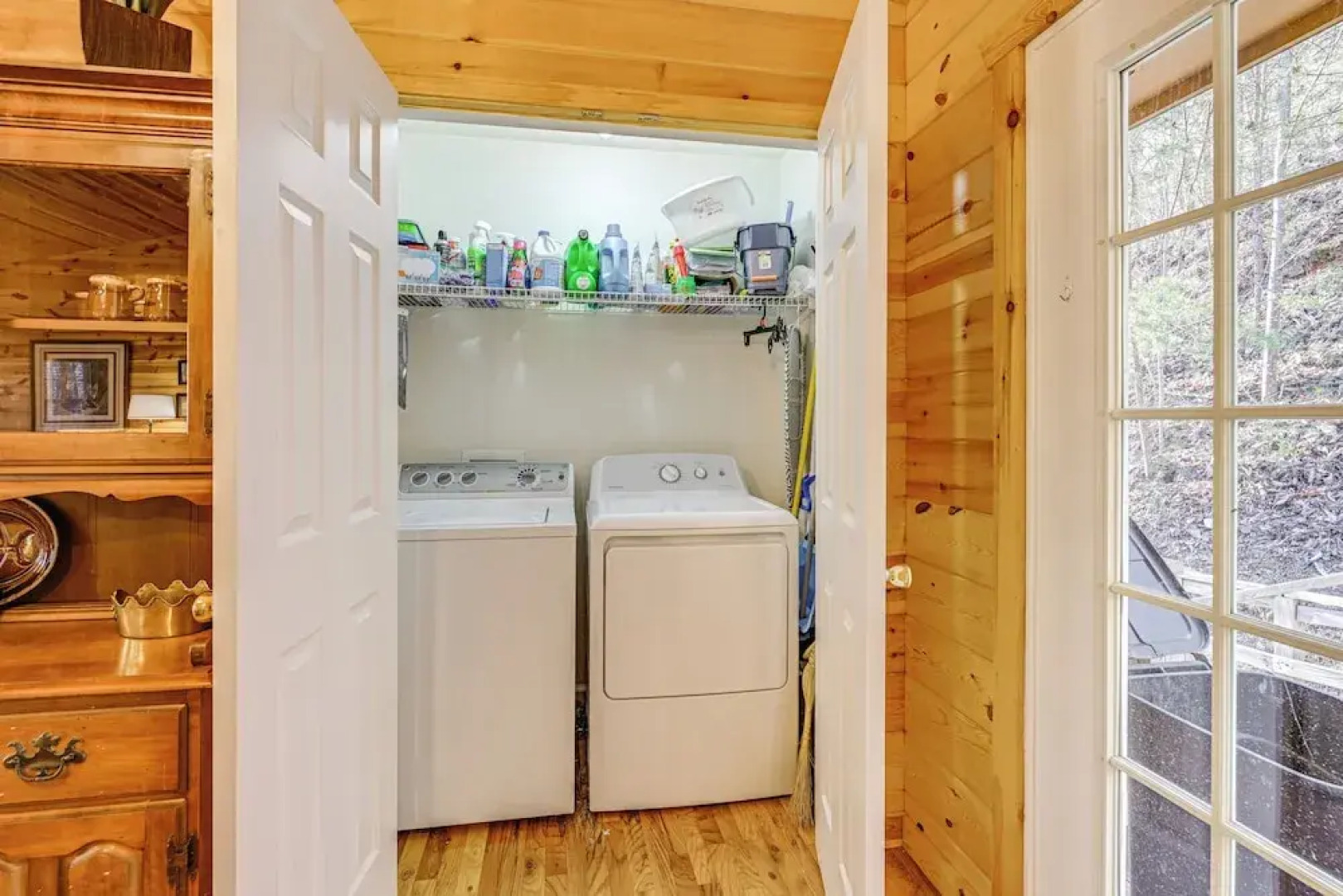 8 Mi to Chattooga River: Pet-friendly Mtn Cabin