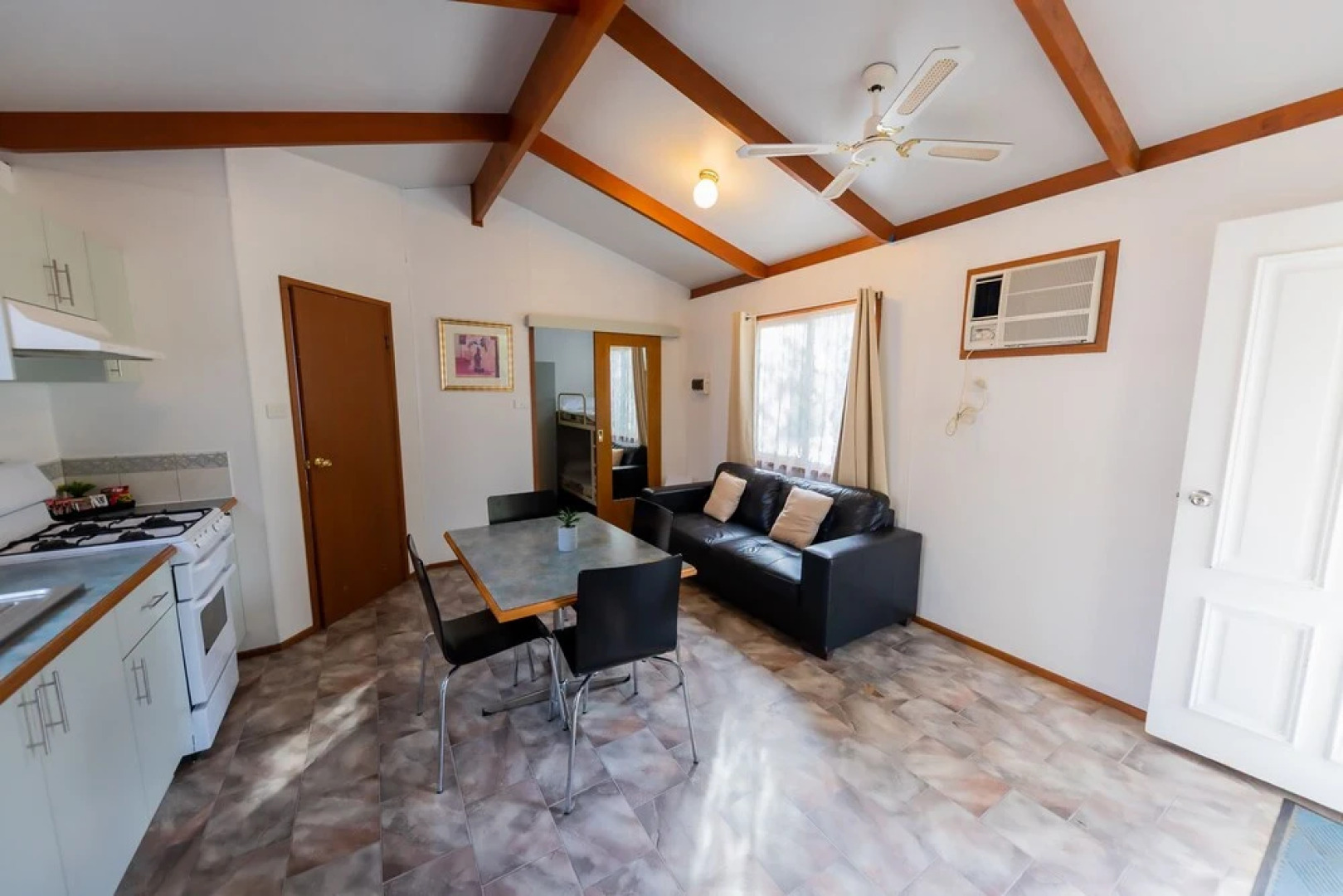 Eildon Riverside Holiday Park