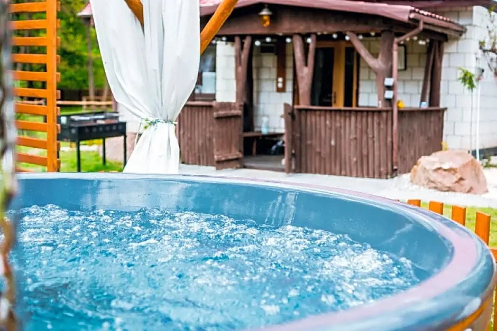 Ranczo W Lesie - Domki Z Jacuzzi