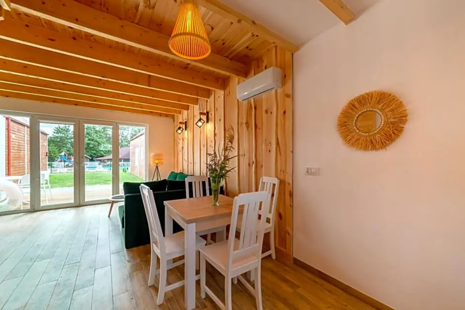 Ośrodek Wypoczynkowy Mewa Jantar