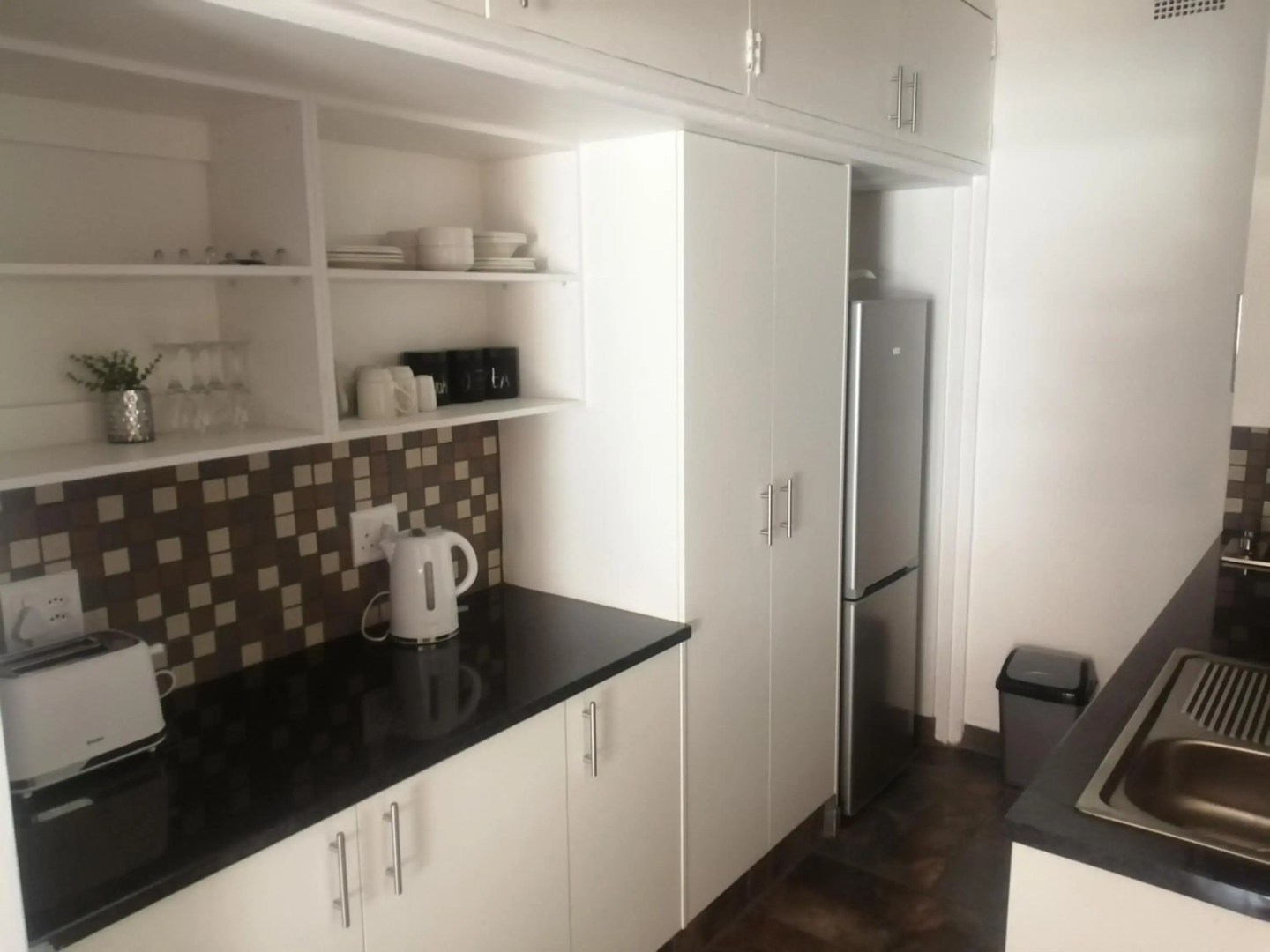 24 Onvrey Guest House