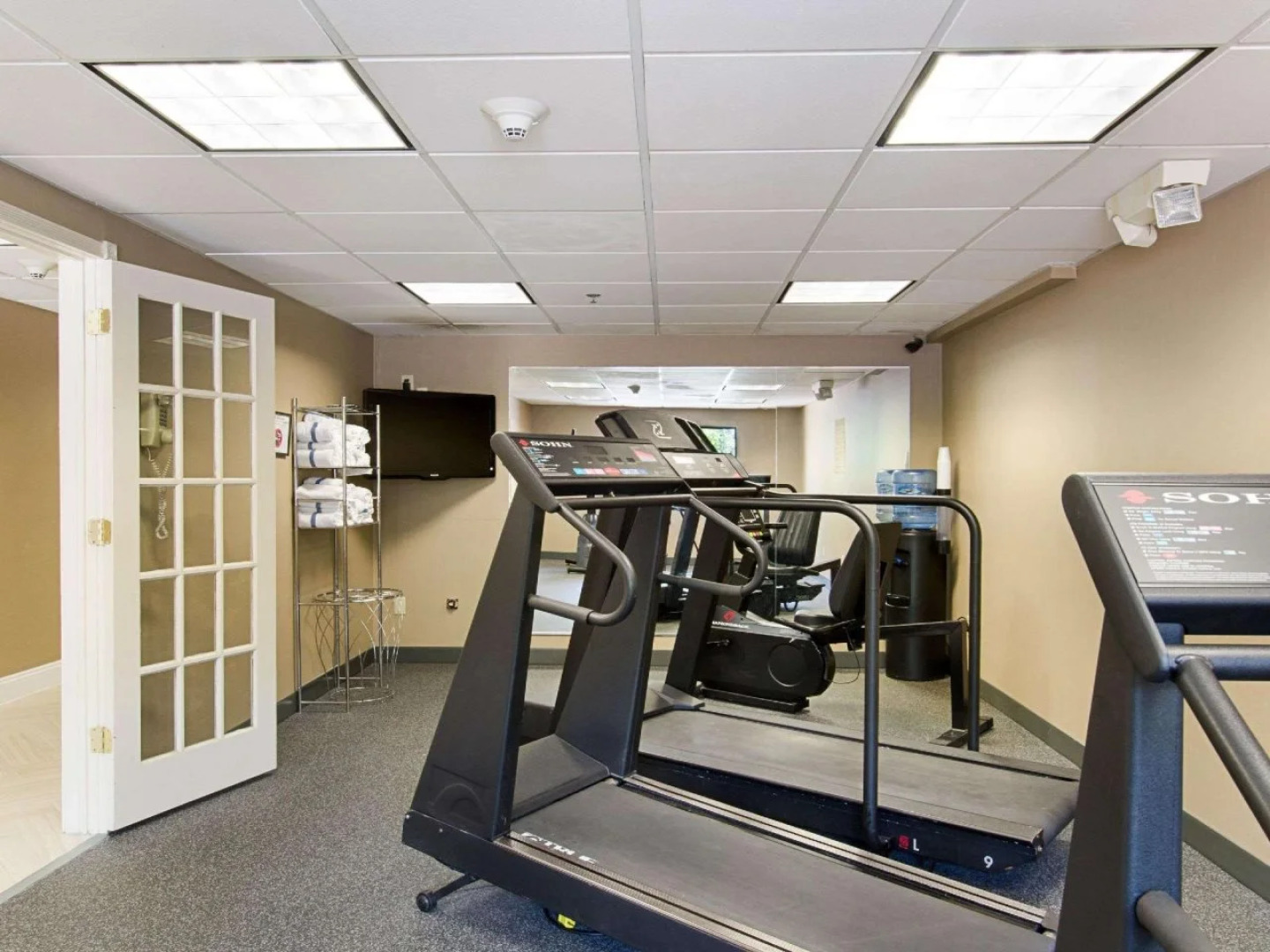 Suburban Extended Stay Hotel Worcester