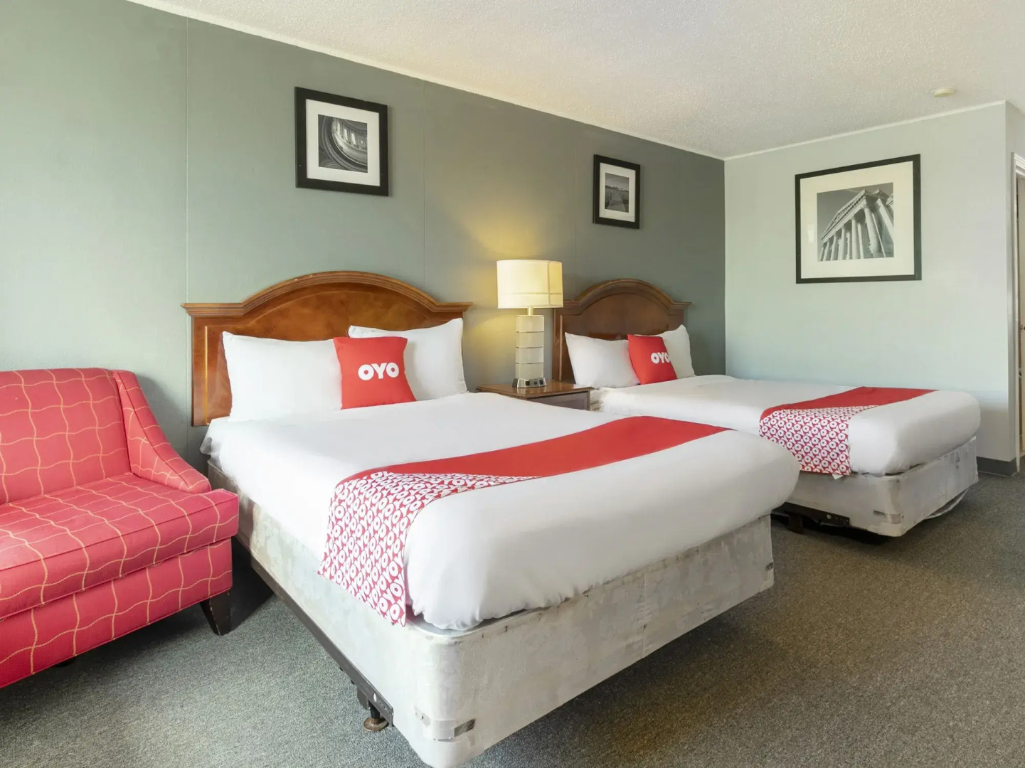 OYO Hotel Jennings Near Crowley, LA I-10