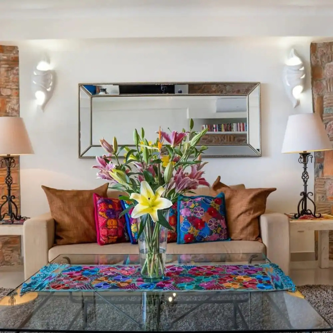 Ocean Front Condo With Pool Sleeps 6 Adults