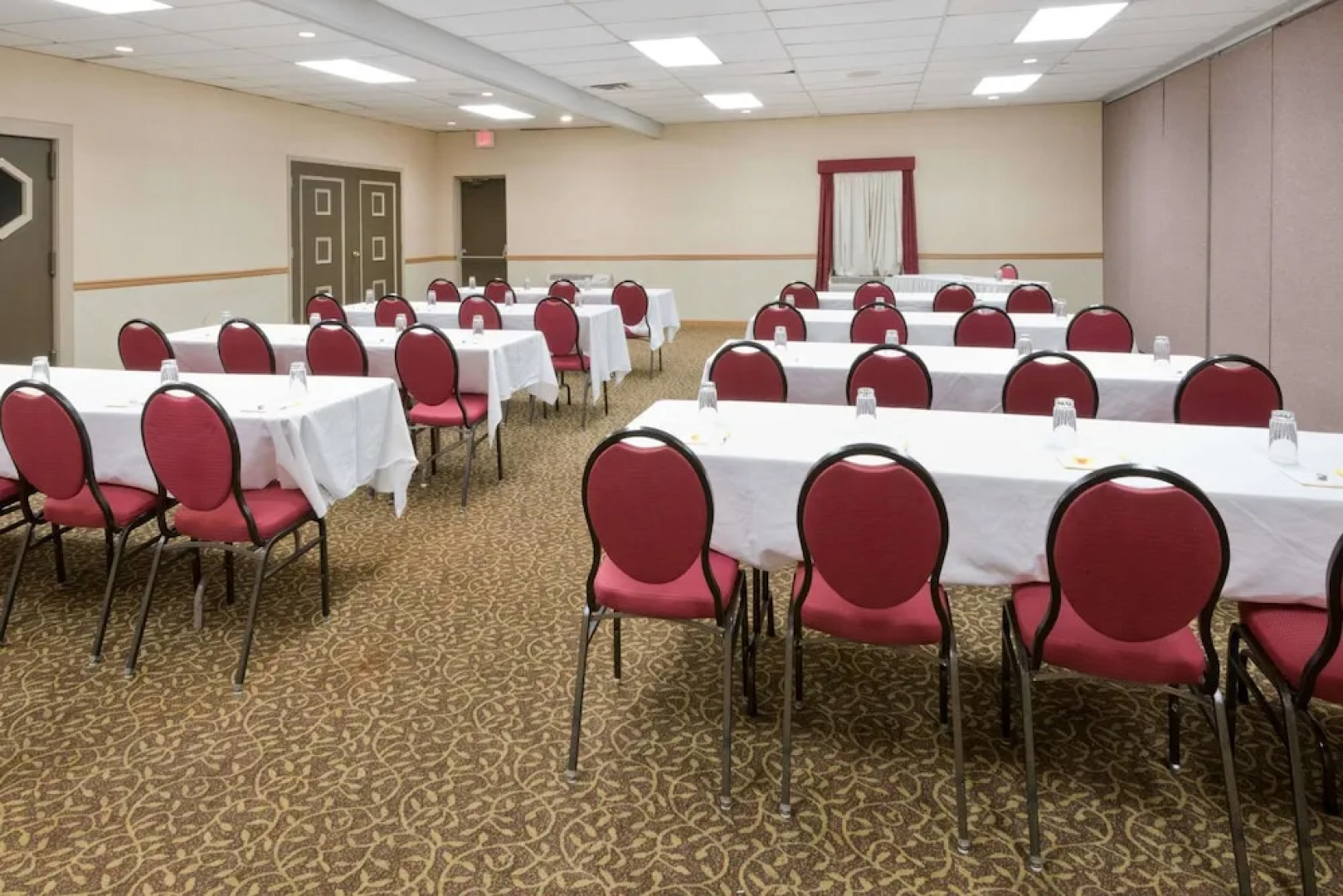 Days Inn Batavia Darien Lake Theme Park