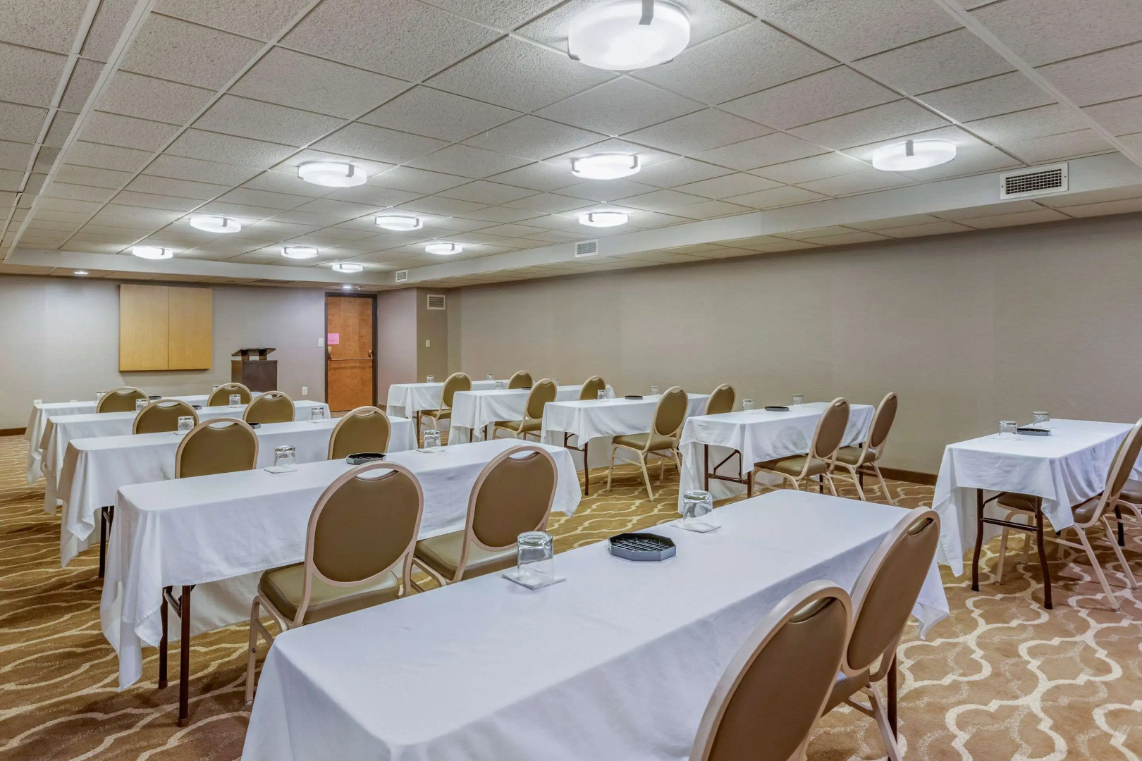 Comfort Inn Lansing West