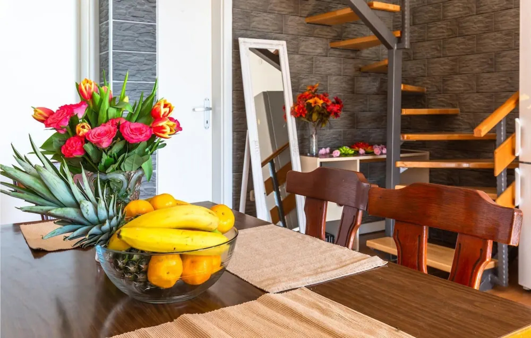 Beautiful Home in Makarska With 3 Bedrooms, Wifi and Outdoor Swimming Pool