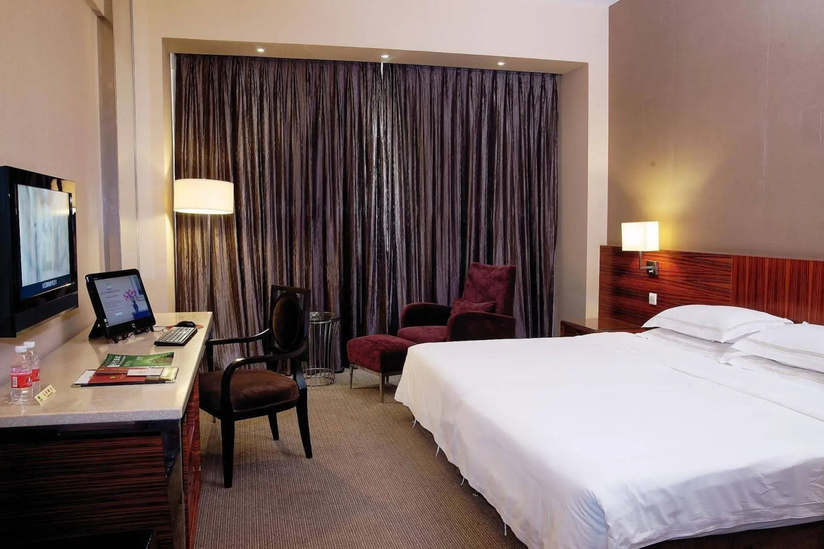 Viena International Hotel South China Sea Haiyue - Foshan