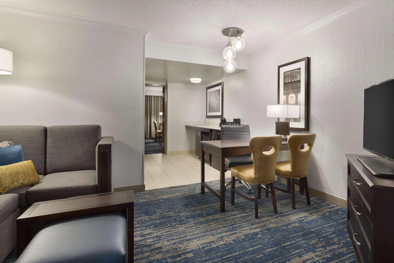 Embassy Suites by Hilton Columbus