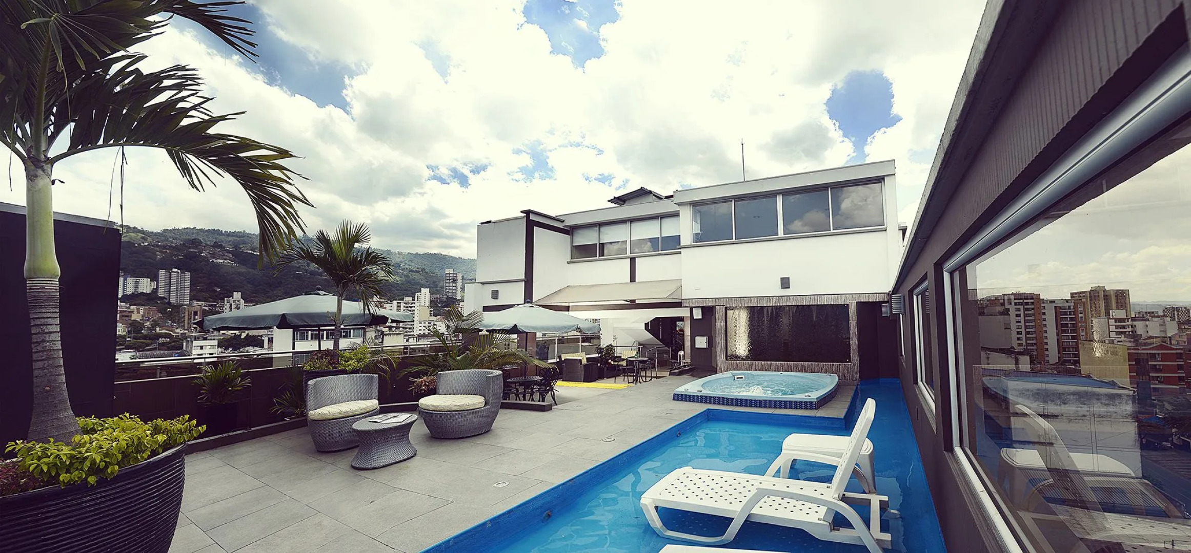 Hotel La Serrania Bucaramanga