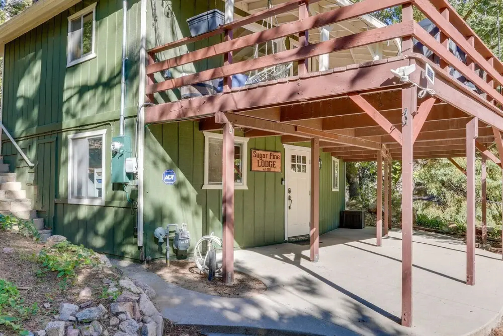 Running Springs Cabin Rental w/ Large Deck & Grill