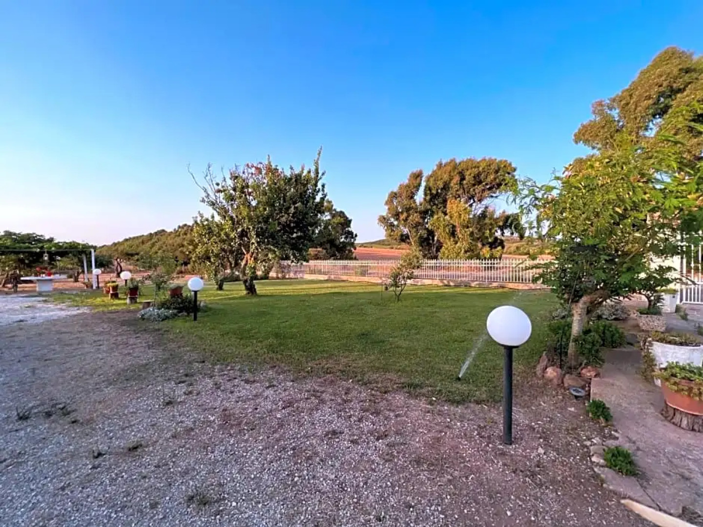 The Arches House IUN F1092