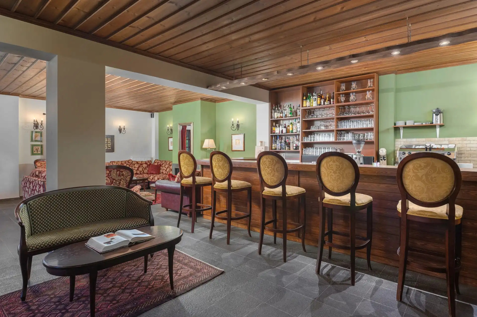 Kipi Mountain Resort