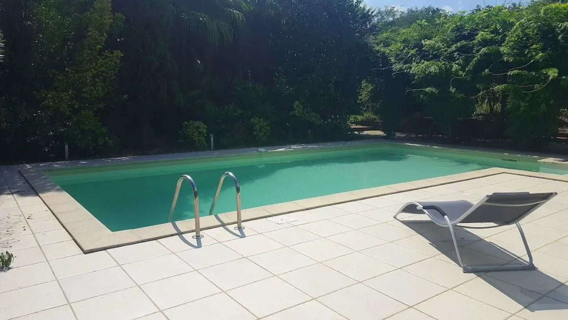 Logis Hotel Restaurant Le Prieure