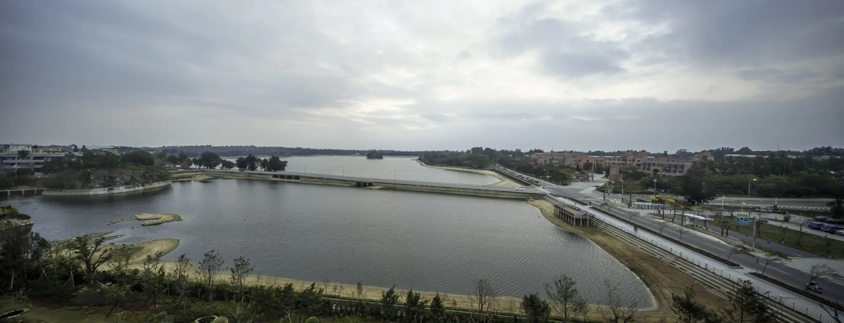 Everrich Golden Lake Hotel