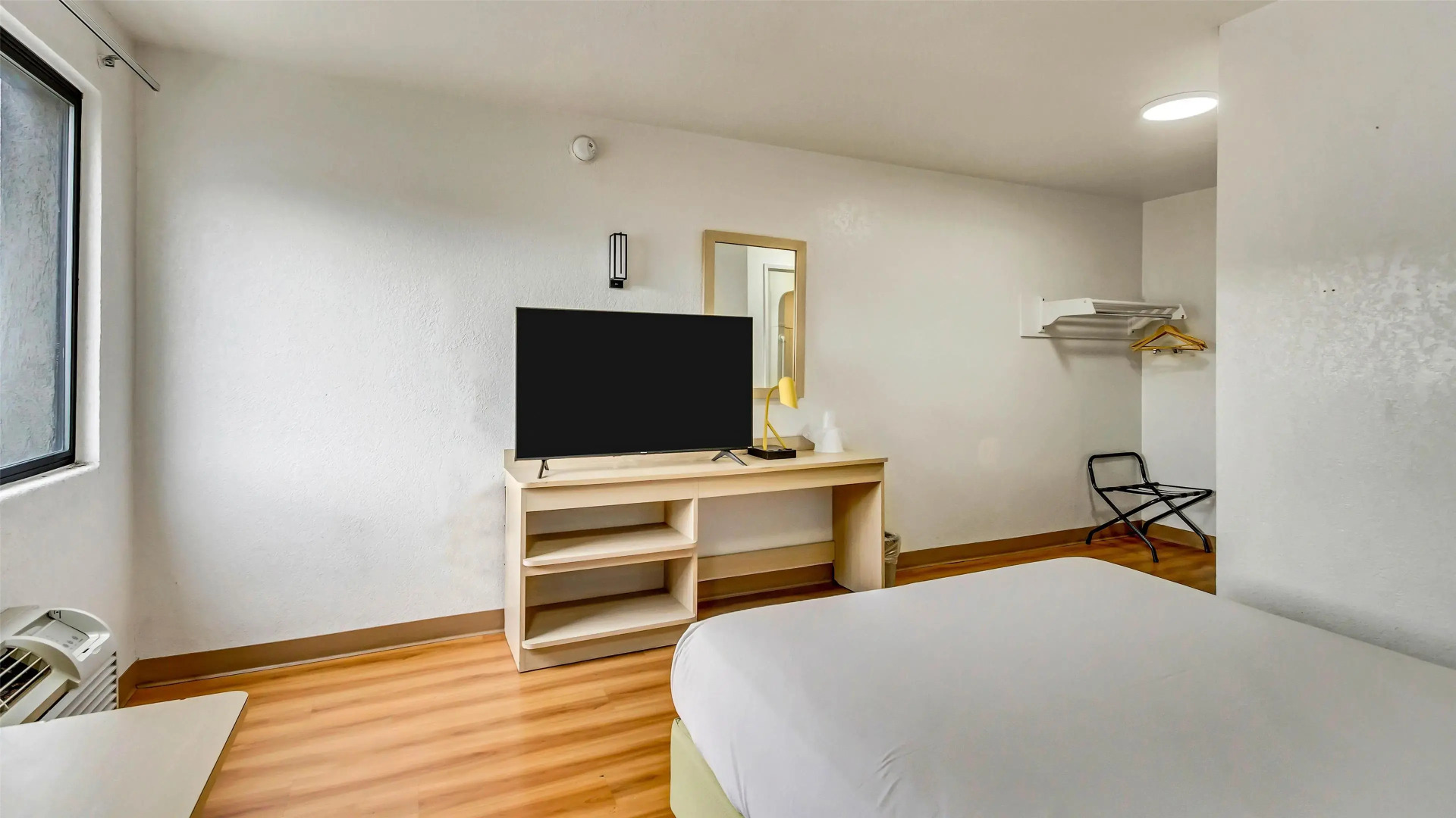 Motel 6 Ogden, UT- Downtown