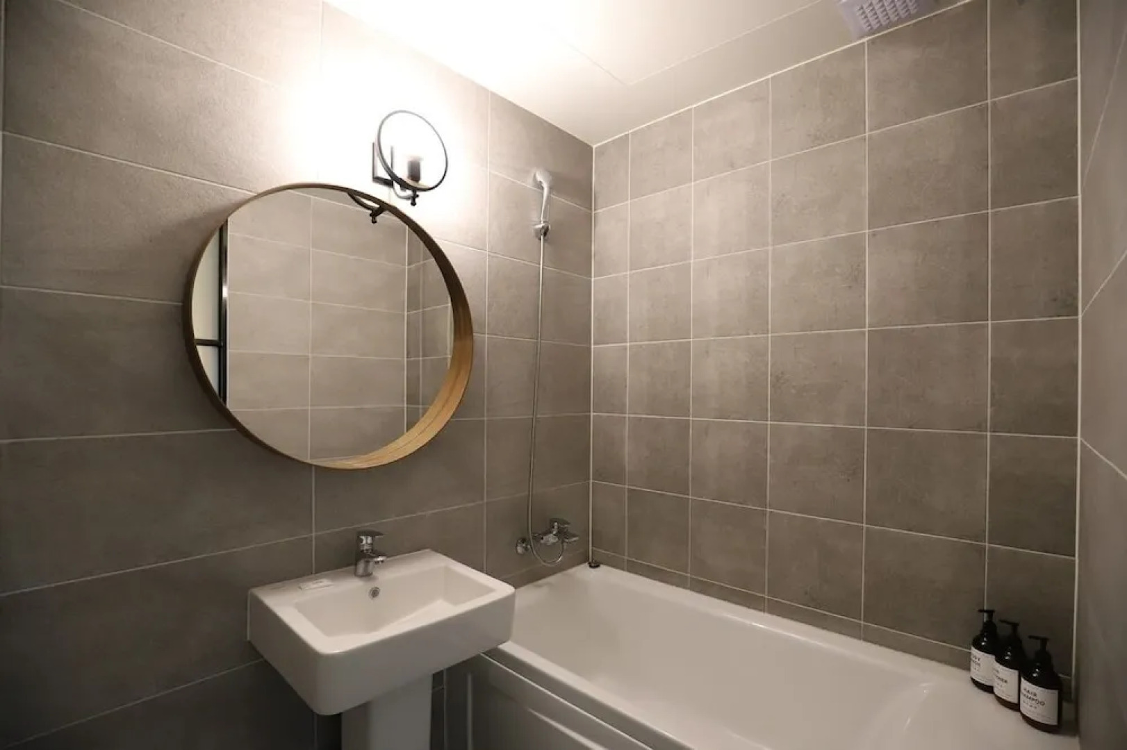 Yongin Monterey 17 Hotel