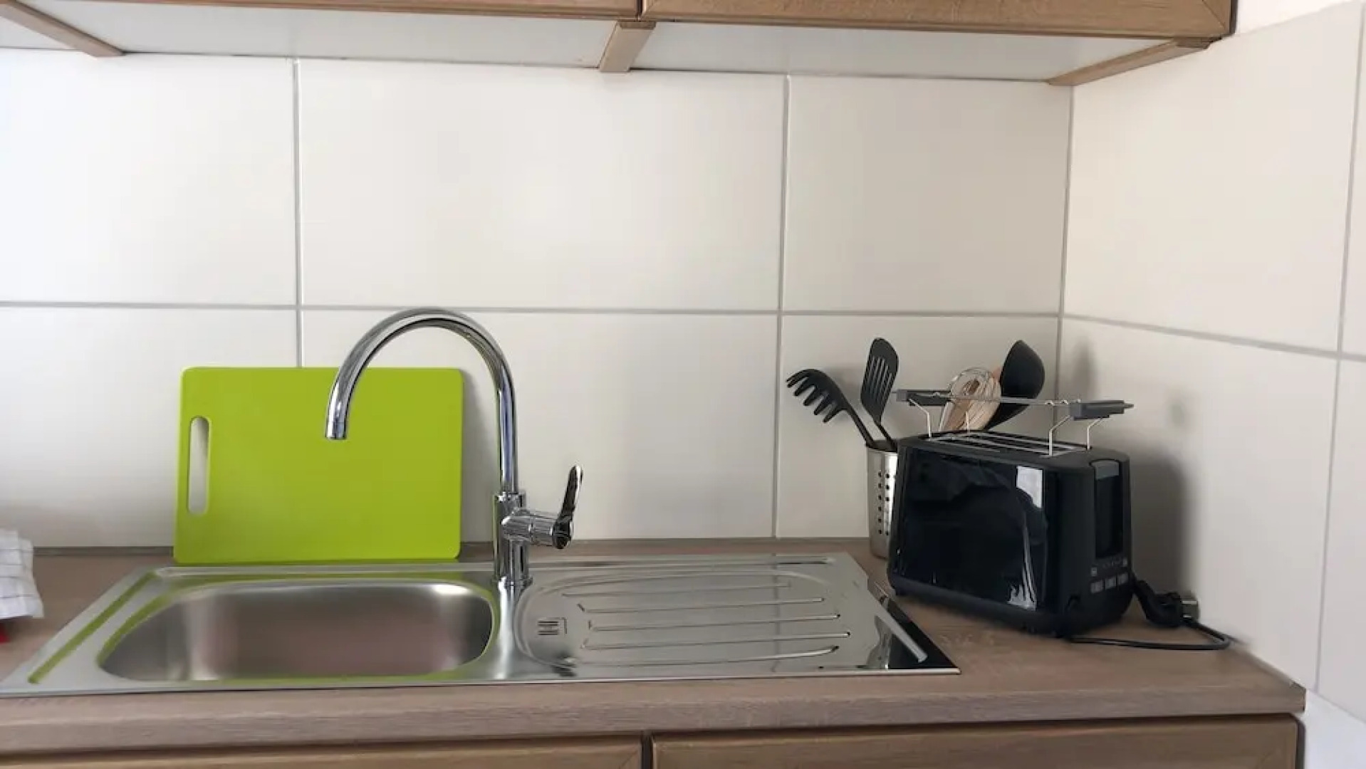 Schlafen wie Zuhause Avianaart Monteur und Ferienwohnung