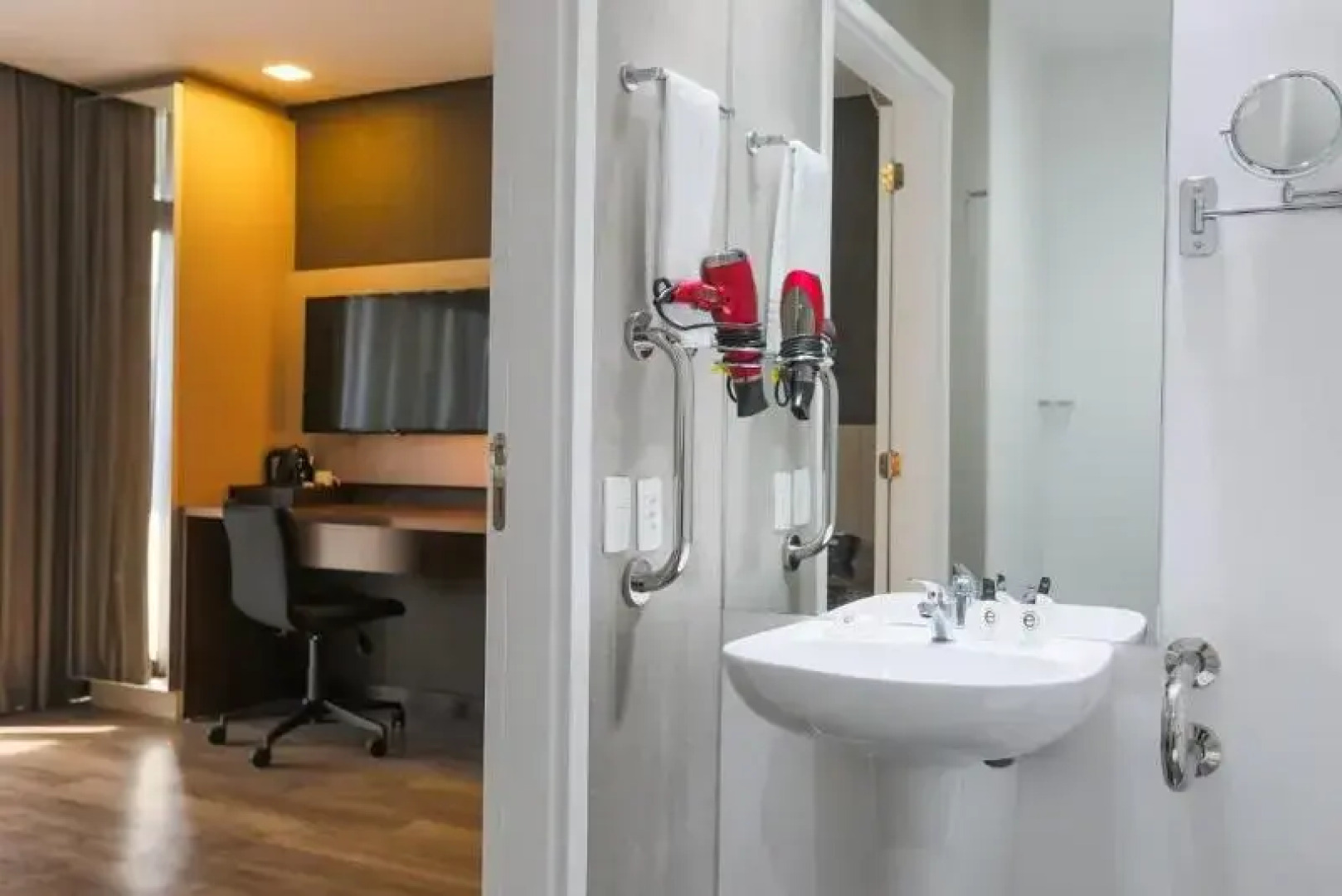 Ramada Hotel & Suites by Wyndham Osasco