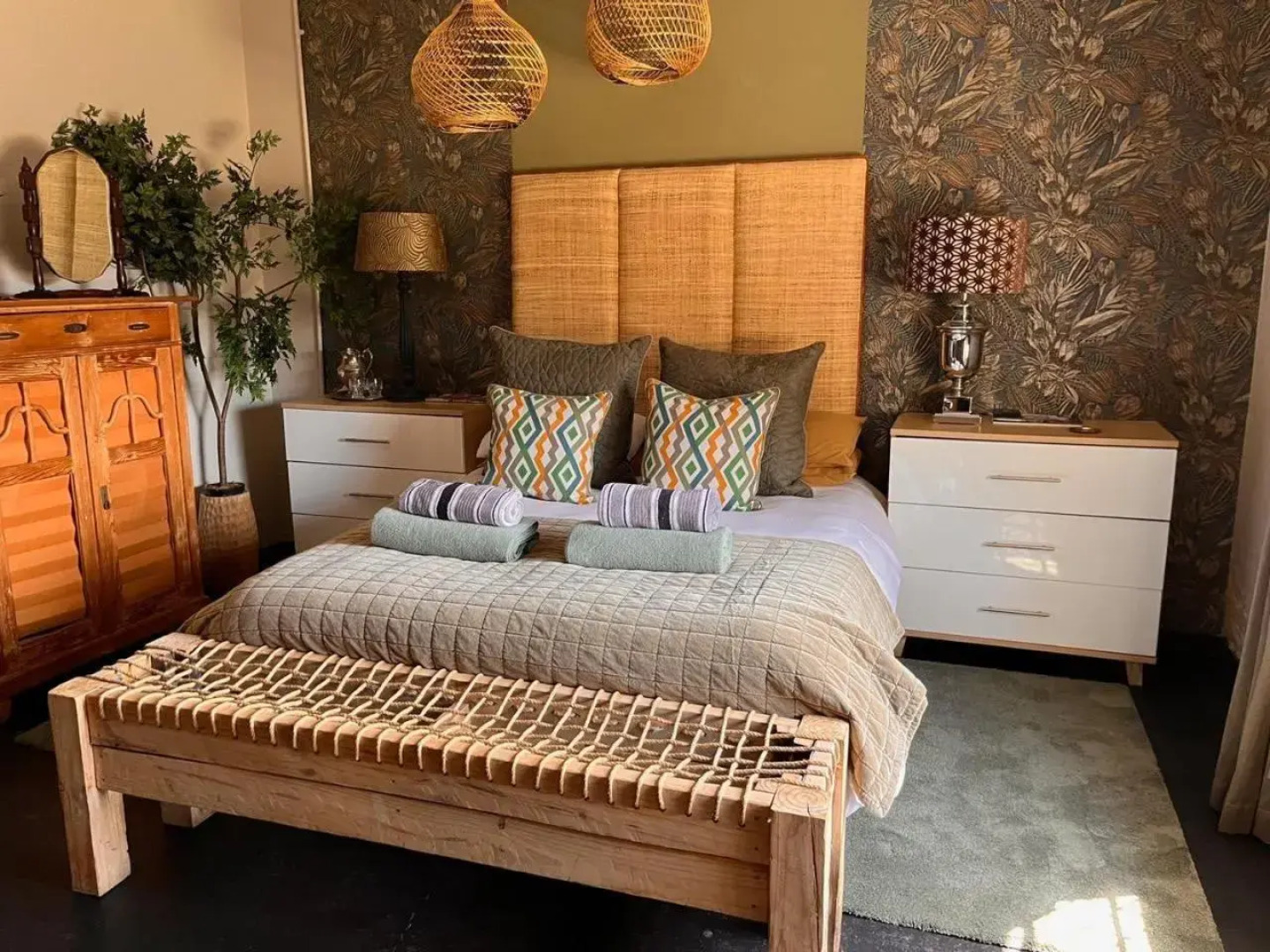 A Bird Cage Stay & Cottage