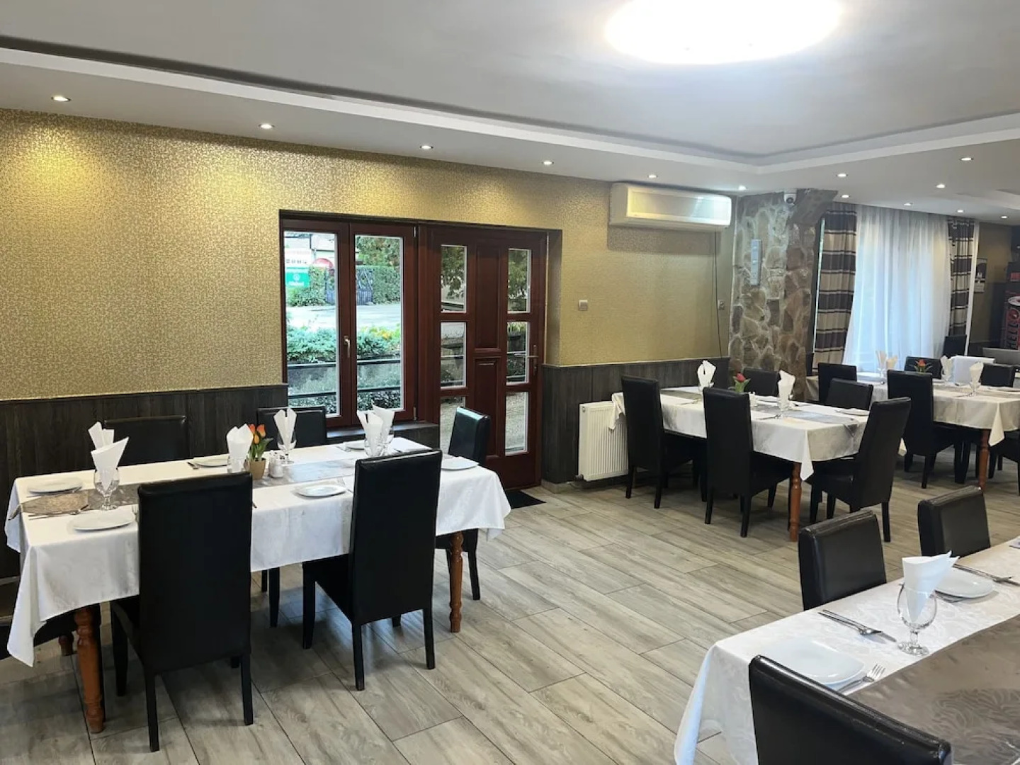 Aranyhordó Panzió Étterem és Pizzéria