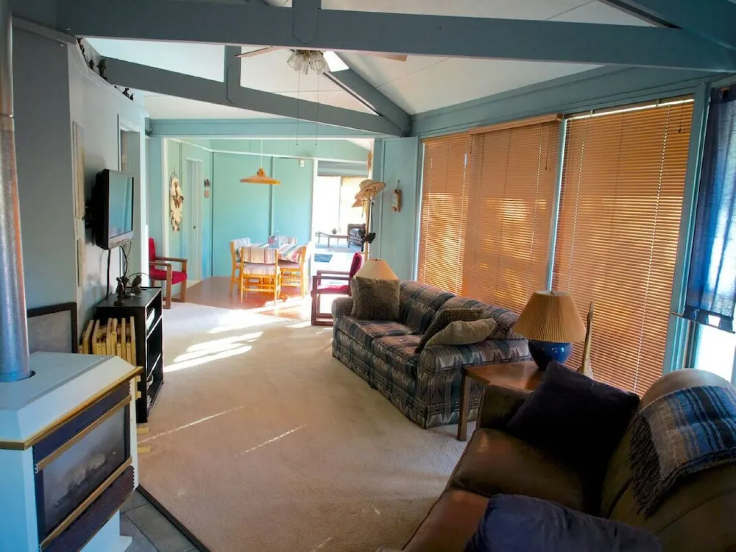 Treehouse Hot Springs - 5 Br Home