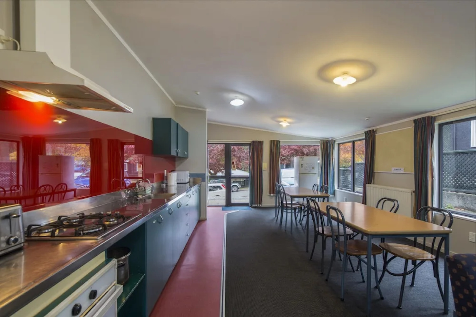 Pinewood Houses and Apartments