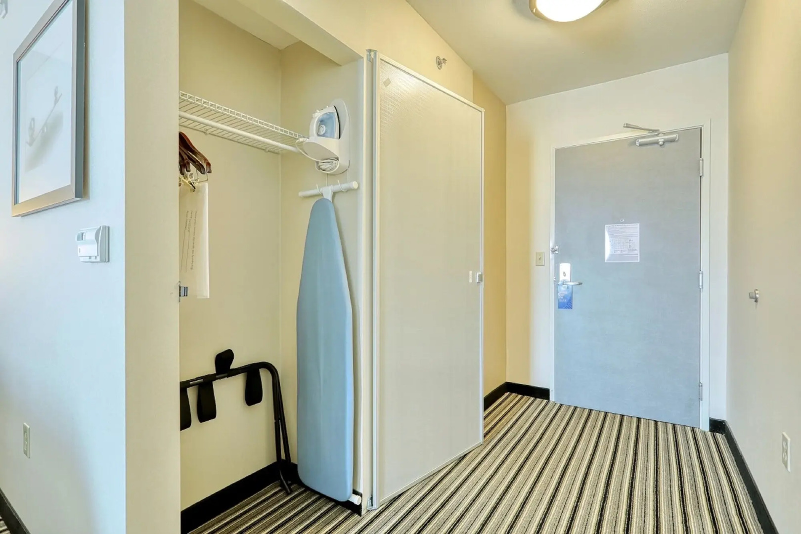 Holiday Inn Express Hotel & Suites Batavia - Darien Lake by IHG