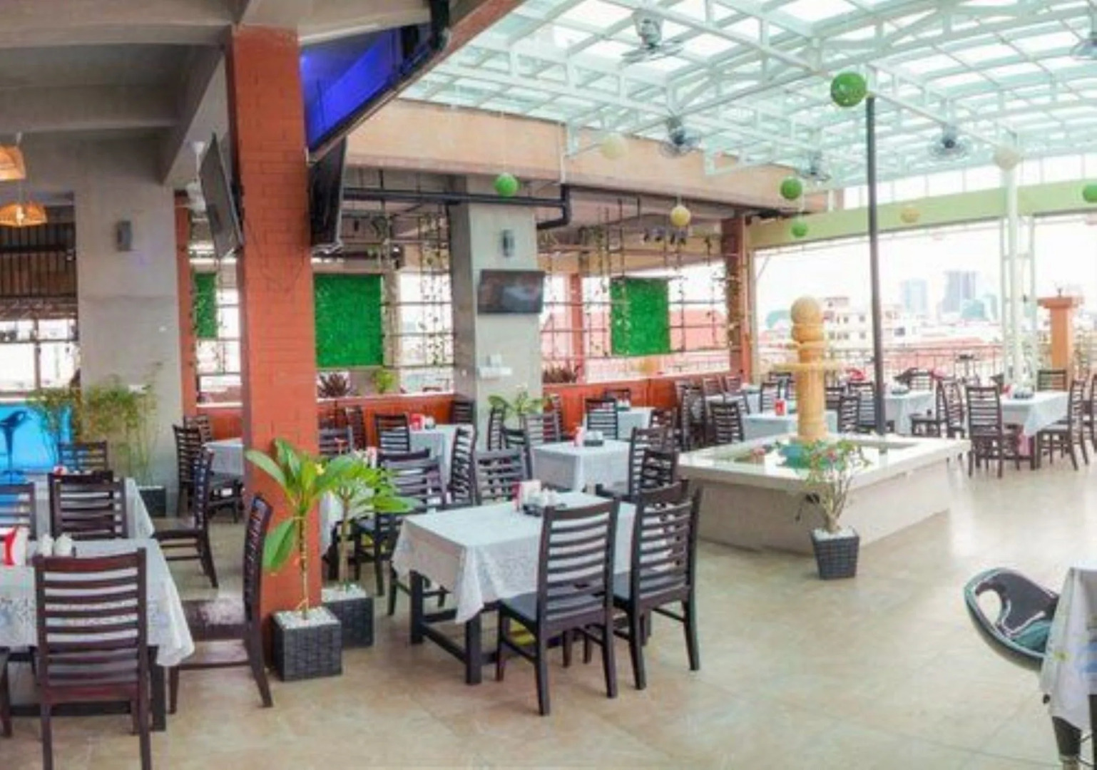 Seventh Heaven Hotel and High Bar