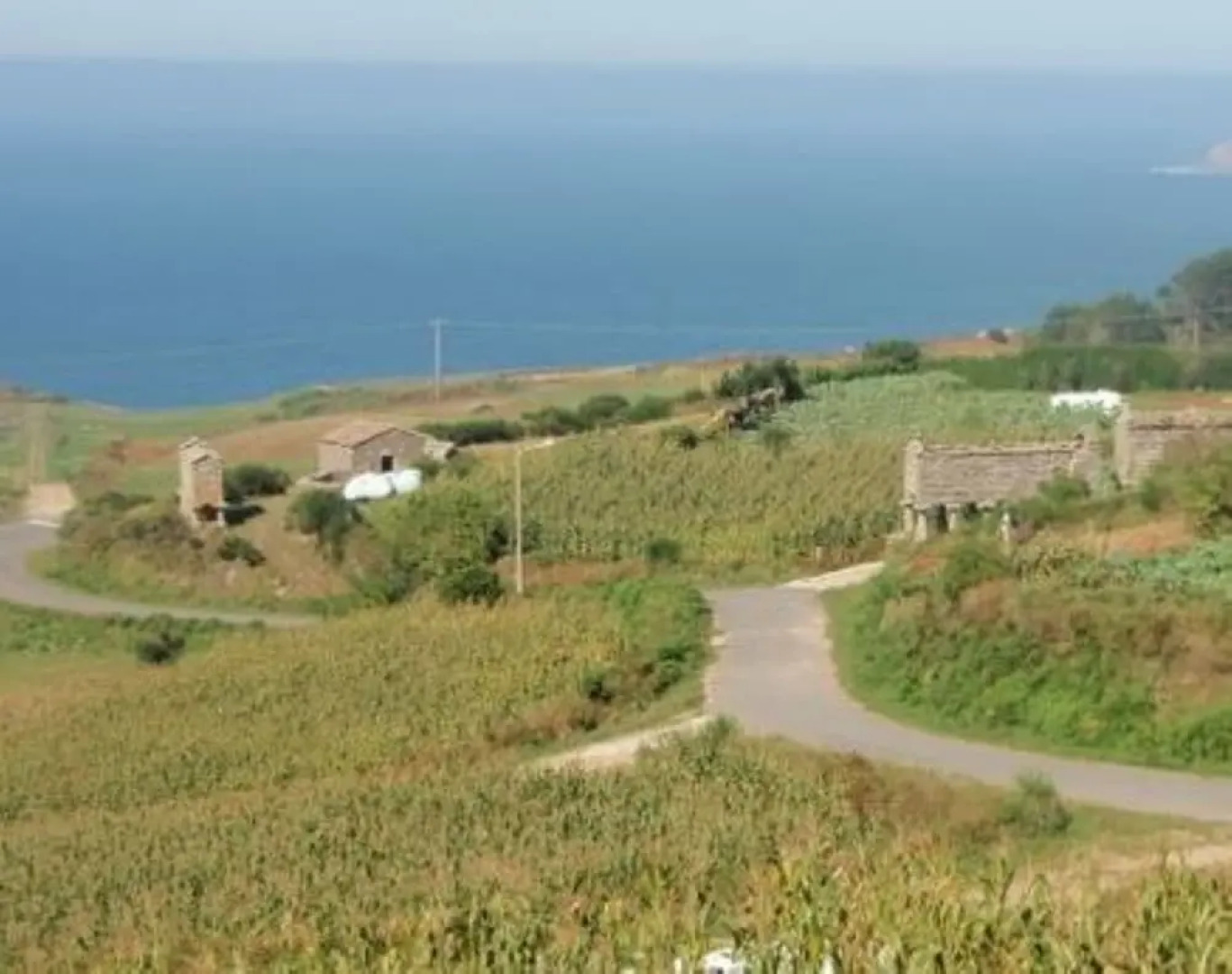 104225 -  House in Muxía