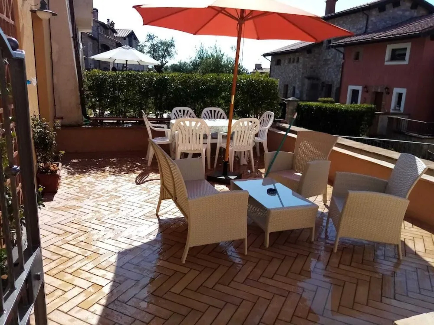Entire House With Panoramic Views and use of Pool