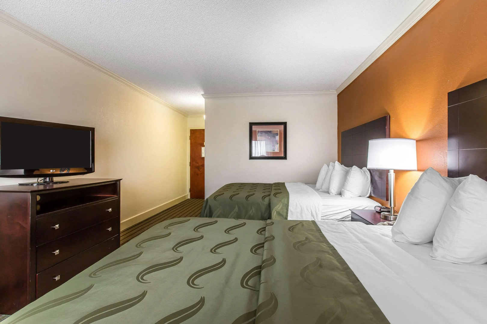 Quality Inn Crossville Near Cumberland Mountain State Park