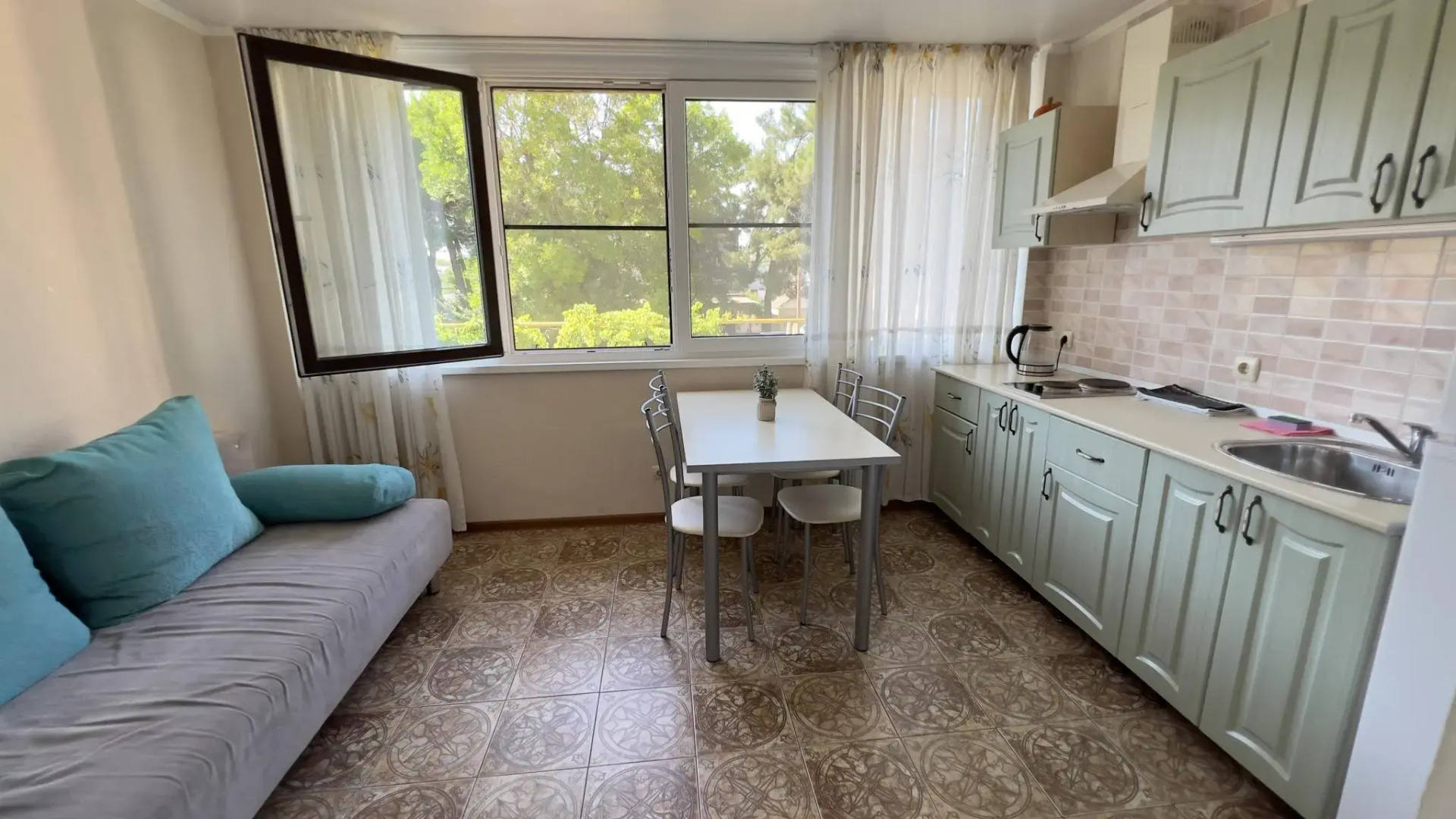 Морской Бриз