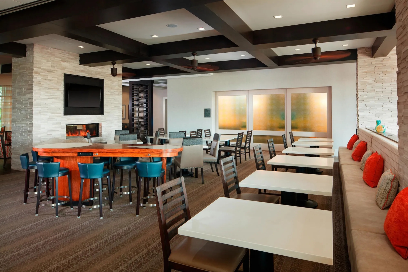 Homewood Suites by Hilton Teaneck Glenpointe