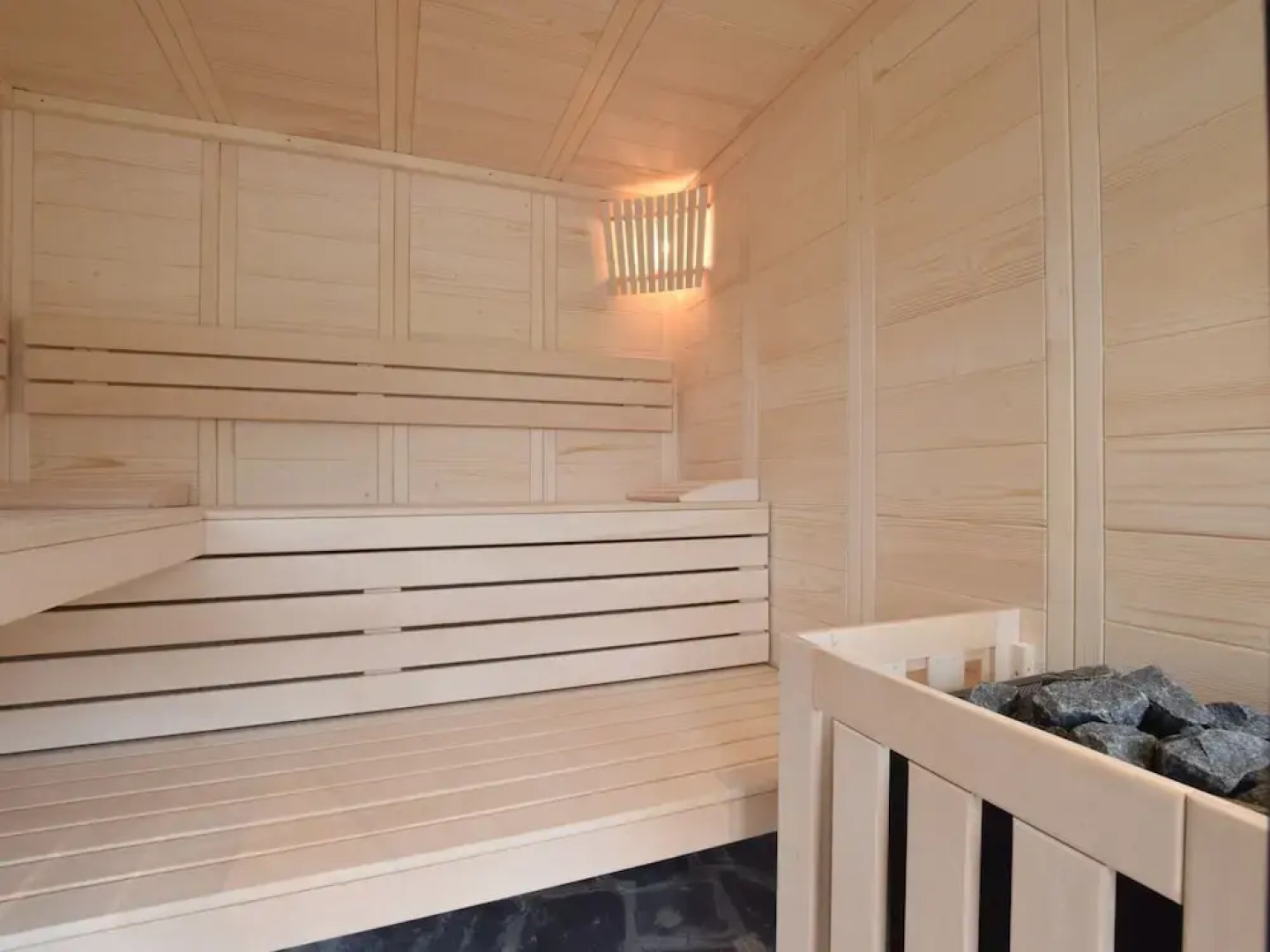 House in Vielsalm Near Tropical Pool