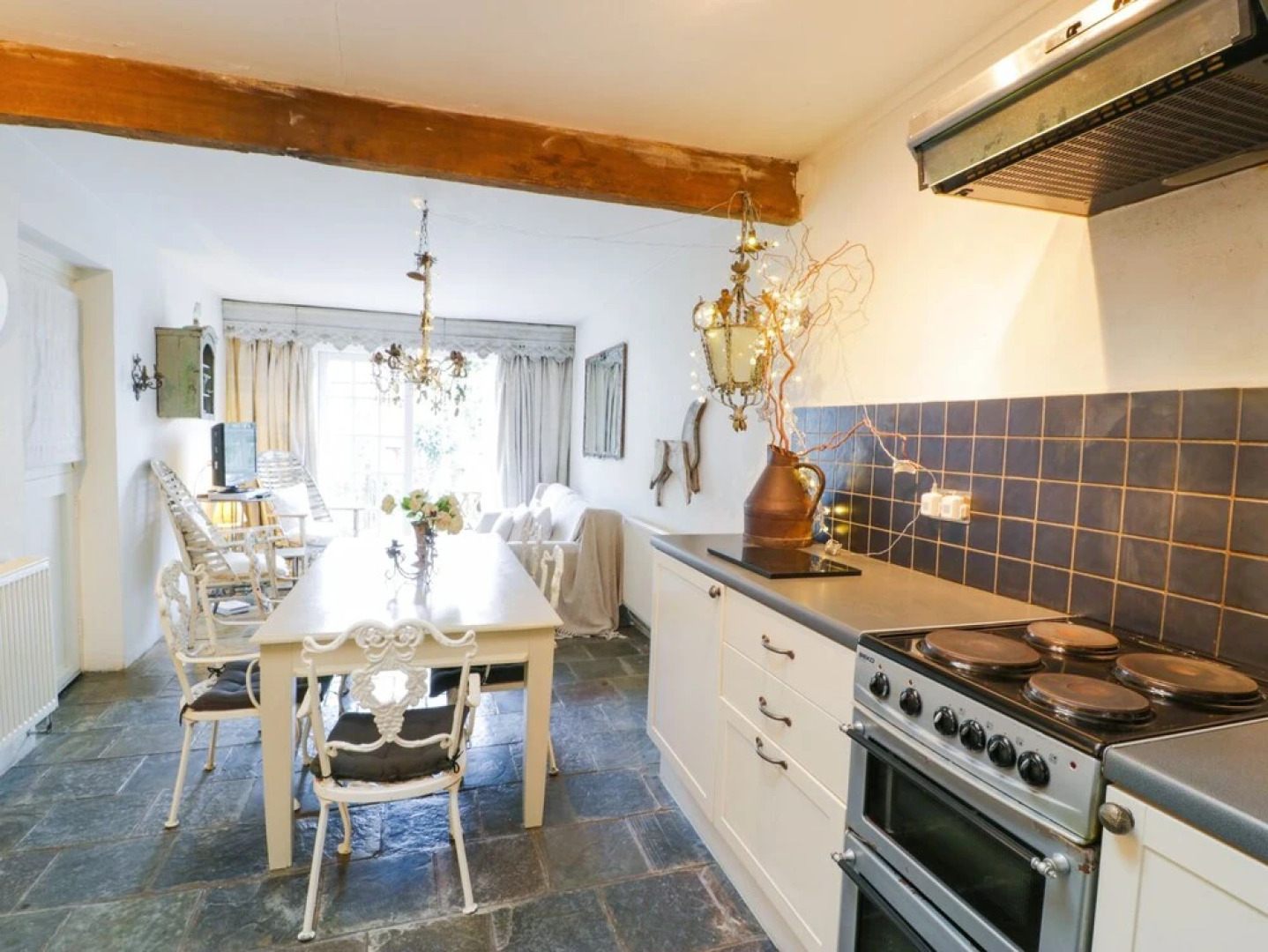 19A Kingshead Street