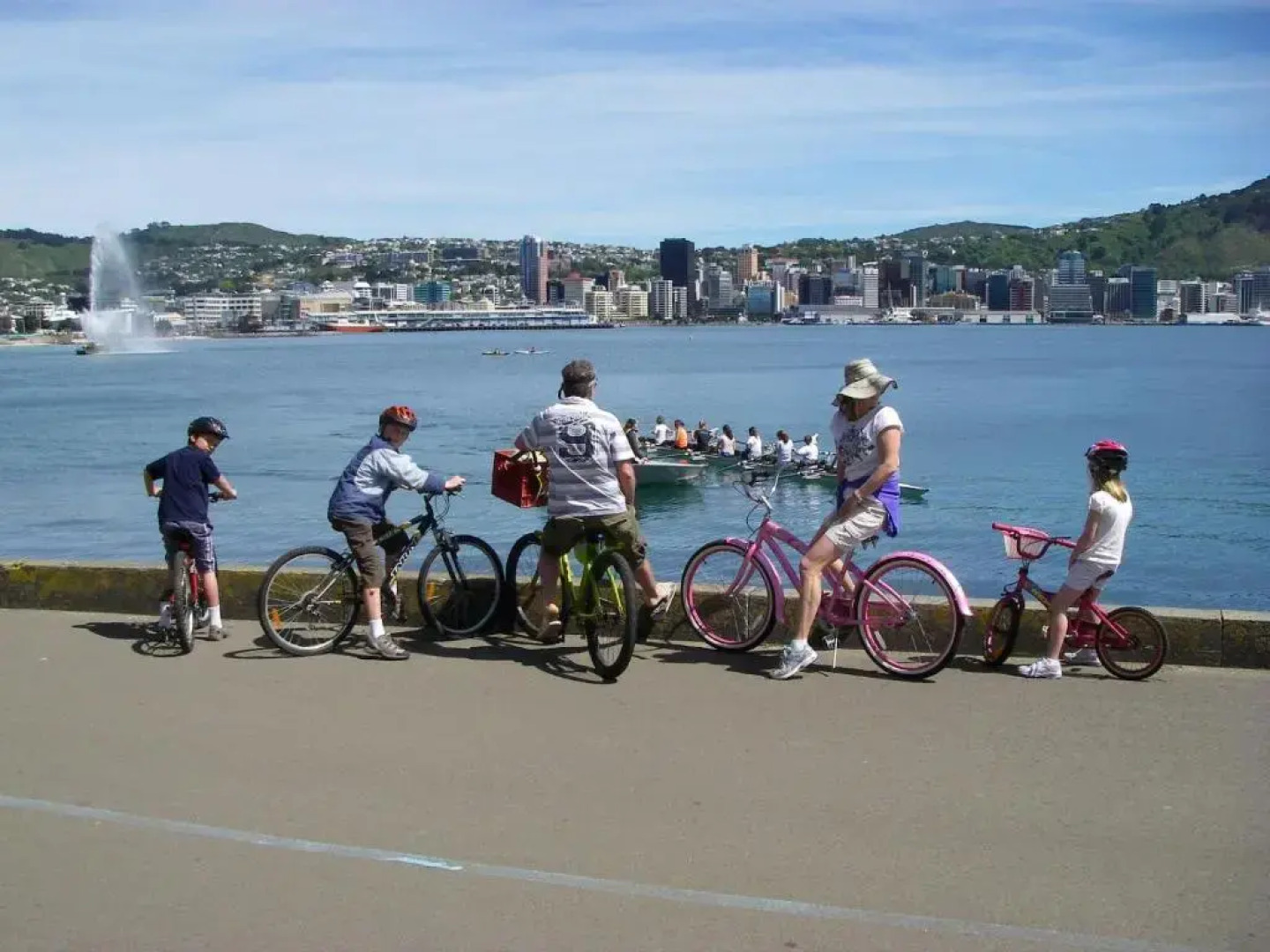 Private Luxurious Studio w Outdoor Living & Views!