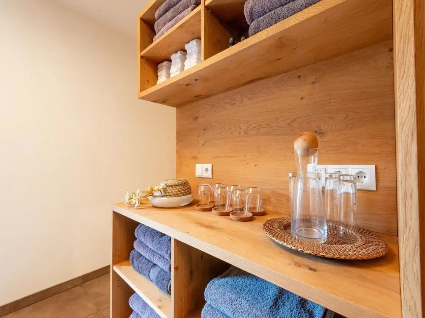 Inviting Flat in Hart With Fitness Room